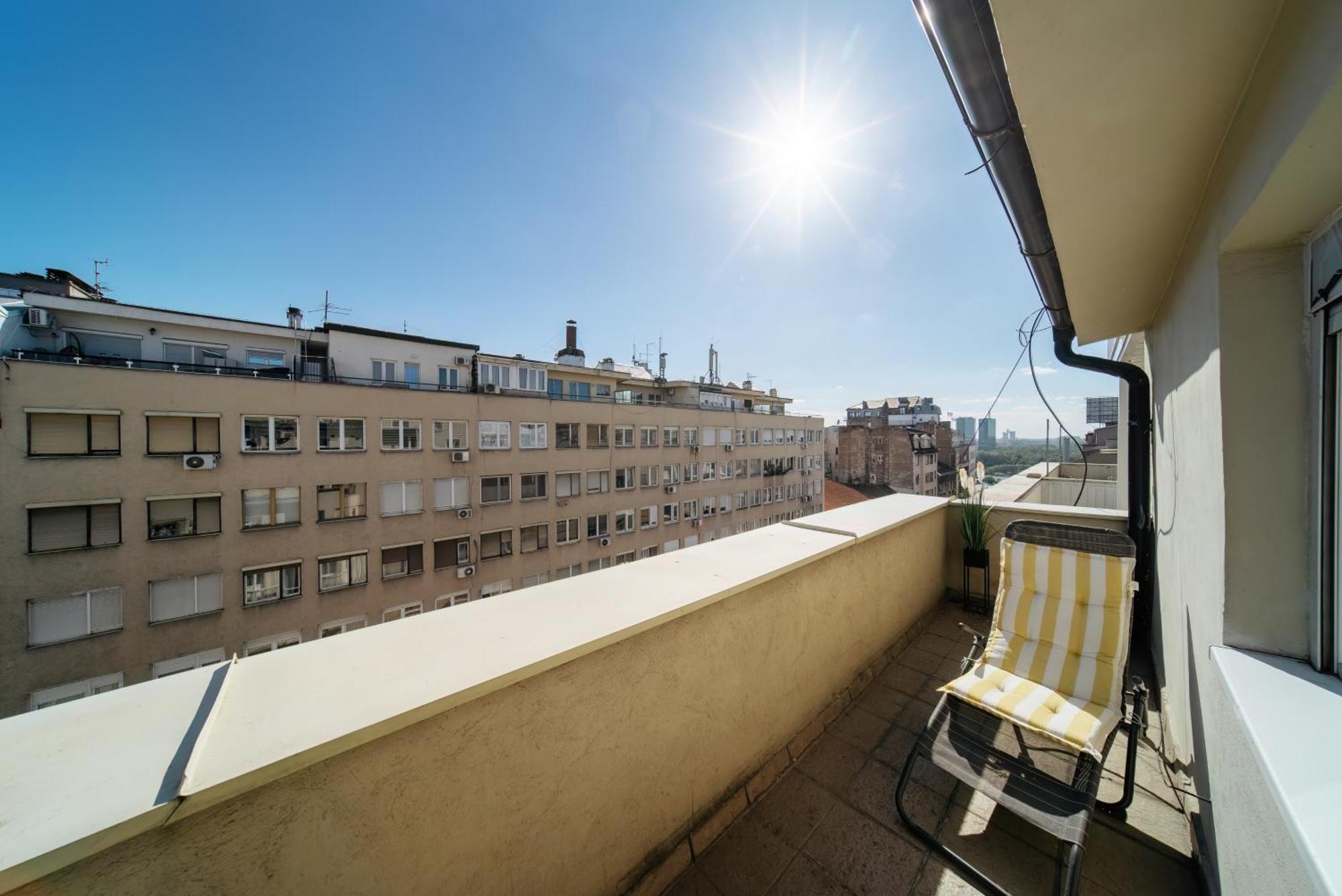 Roof Shelter City View Old Town Renovated Belgrado Exterior foto